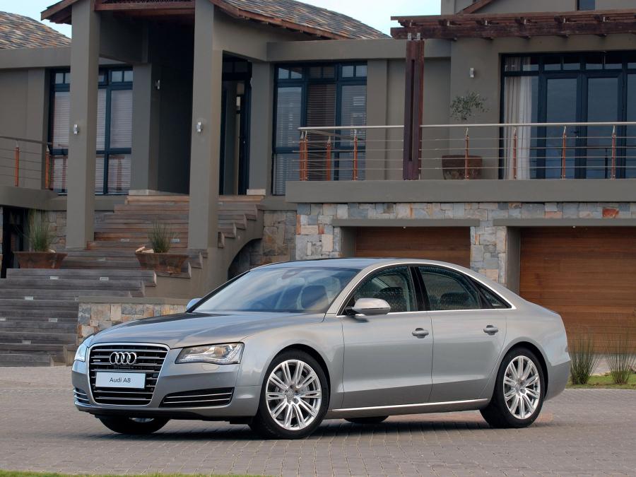  Audi A8 4.2 FSI Quattro (D4) 2010 года  (ZA) (фото 9 из 12)